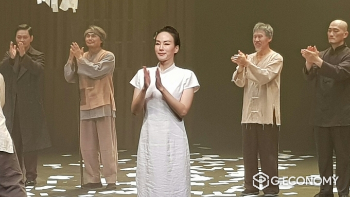한국연극선정 2019 공연베스트7 연극 '낙타상자' 주연 '호호'역을 맡았던 홍지안
