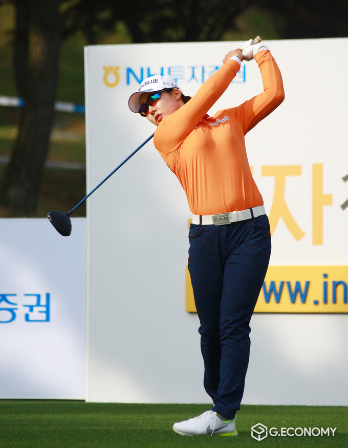 2021 NH투자증권 레이디스 챔피언십 조정민 티 샷 (사진 : 조도현 기자)