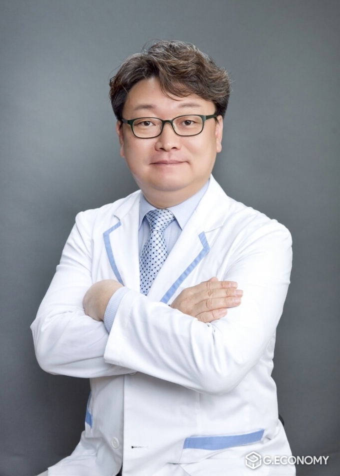 사진: 한방치료카 네트워크 잠실나루점 임동국한의원 임동국 원장