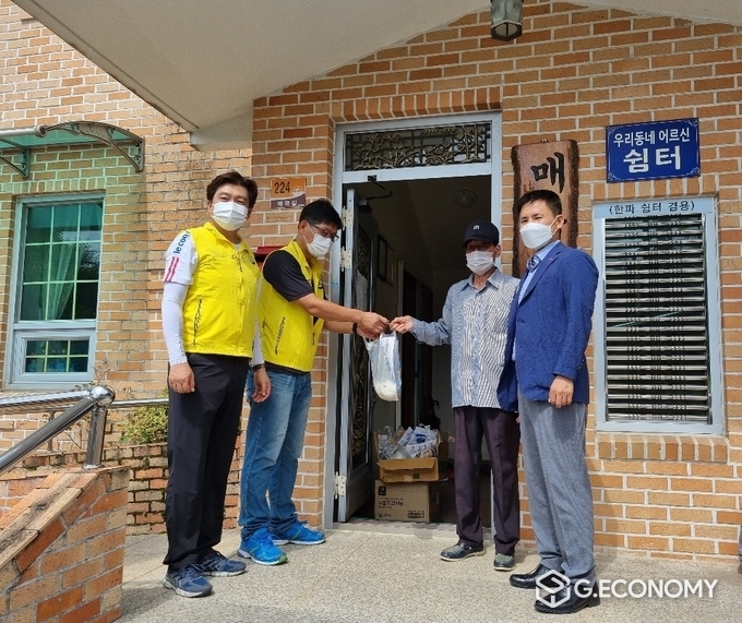 사진= 매곡동경로당방문