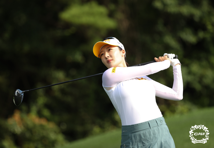 오지현 티 샷 (사진 : KLPGA)