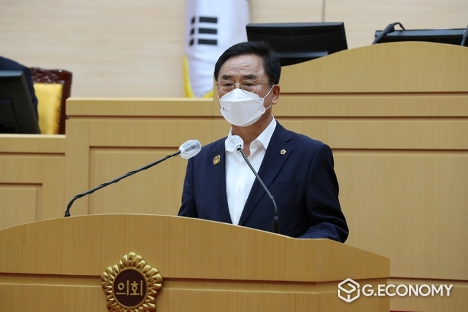 사진=김희동 전라남도의원(무소속, 진도) 전라남도의회 임시회 도정질문