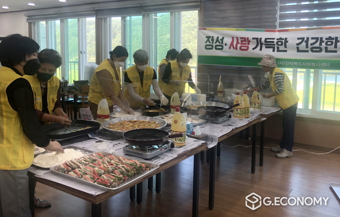 순창자봉 추석맞이 음식 나눔(사진=순창군청)