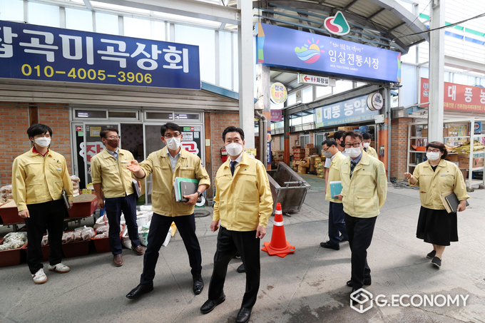 신원식 정무부지사 국가안전대진단 임실시장 점검(사진=전북도청)