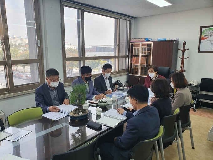 사진=김제시 경제복지국 회의사진