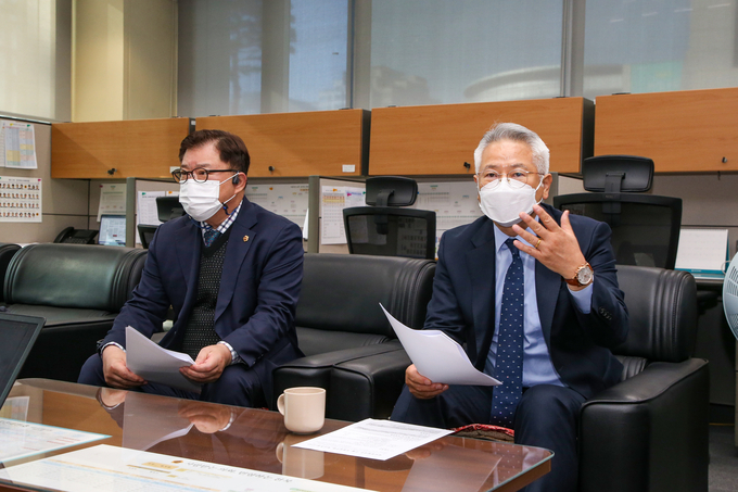 도의회 예결위 예산심사 결과 간담회(사진=전북도의회)