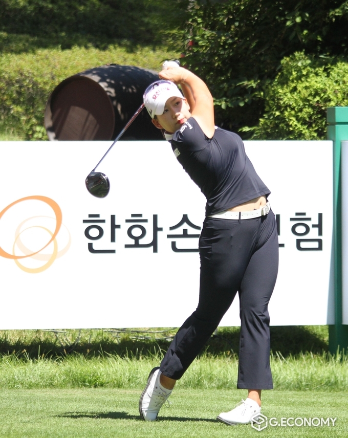 한화클래식 3R 1번 홀 티샷하는 홍지원