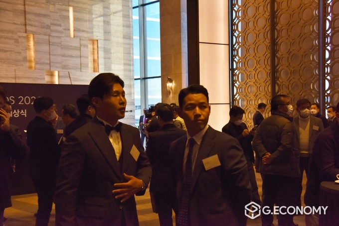 골프가이드 선정 2022 모스트 임팩트 플레이어 서요섭 프로와 문도엽 프로