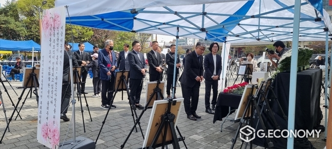 이운재 (주)대산그룹 회장