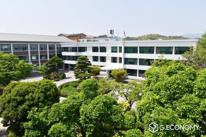 순천시청사 전경_순천시청 제공
