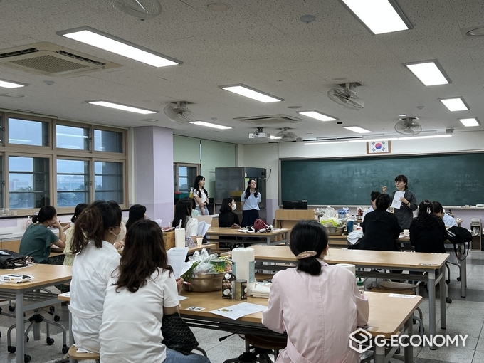 동부교육지원청 학습동아리 ‘한끼 안 세계’