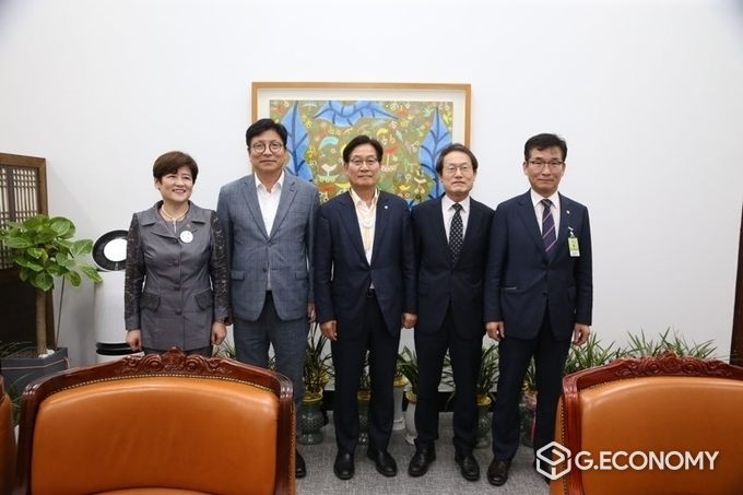 도성훈 교육감, 국회 찾아 아동학대처벌법 등 개정 요청