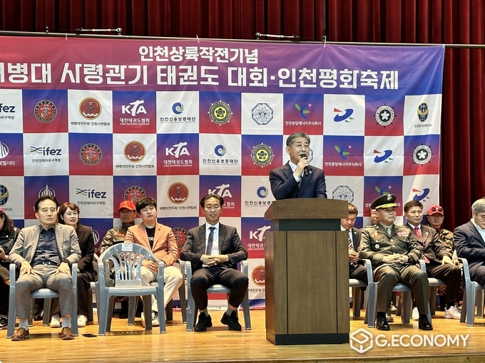 인천시의회 산업경제위원회 정해권 위원장