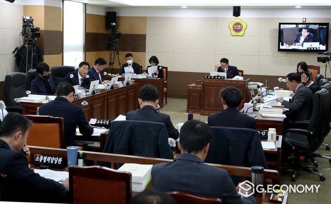 인천시의회 교육위원회, 인천시교육청 본청 소관 행정사무감사