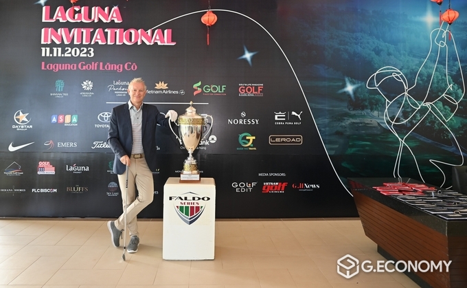 Mr. Stephen Banks - a well-known name in the international golf community.