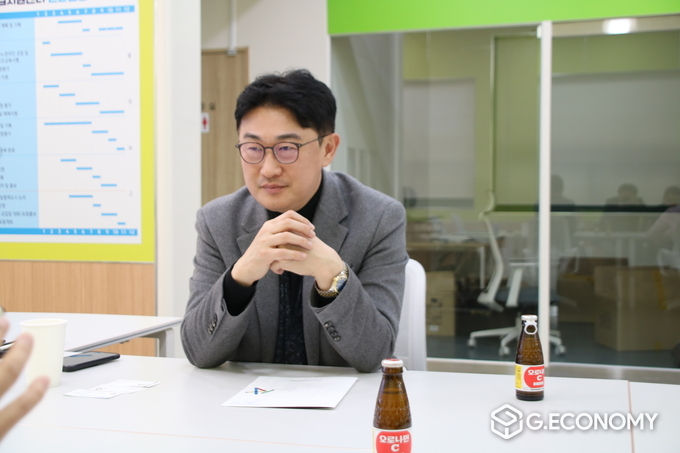 협약식에서 김현우 아시아 이스포츠산업지원센터 센터장(조선대학교 체육교육 교수, 대회협력 처장) 뉴스아이이에스