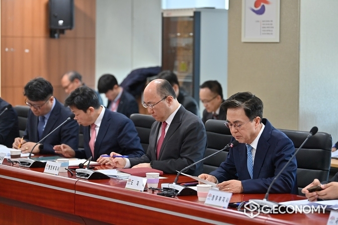 김태흠 충남도지사, ‘제54차 실국원장회의’에서(충청남도: 제공)