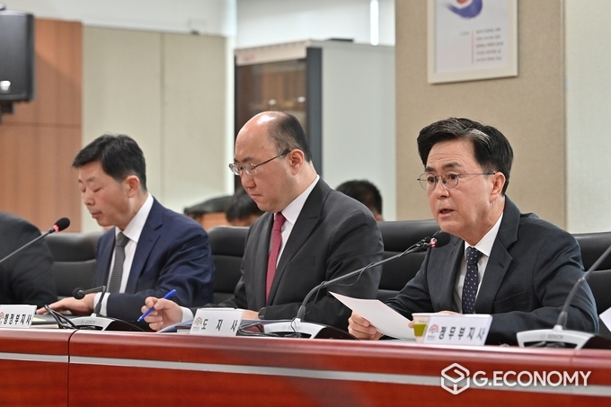 제55차 실국원장회의에서 김태흠 충남도지사