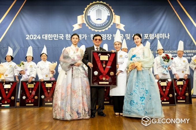 장지녕케이푸드'바다식'대표이사 장지녕 대표가 대한민국 명장의 영예