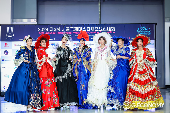 박은선, 오영미, 김나연 ,,박영애대표 ,전소양 김광임, 이경애