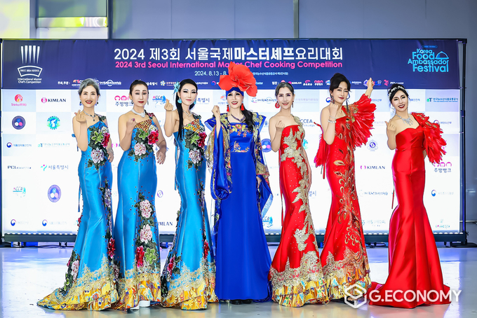 서영미,박길순,김윤정 박영애대표 ,전서현 ,손지연, 유승민