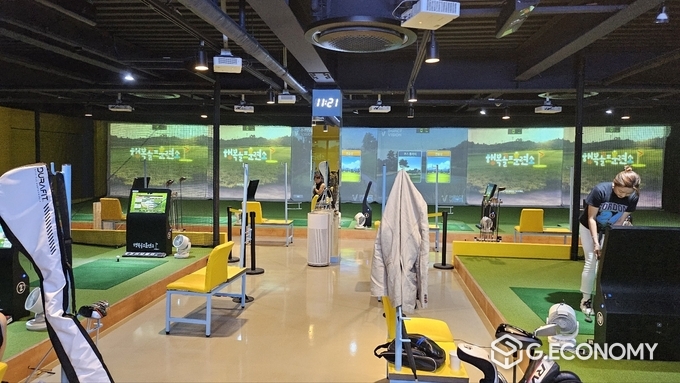 타석간 간격이 넓어 답답하지 않고 안전하고 쾌적하게 연습에 집중 할 수 있다./사진=김영식 기자