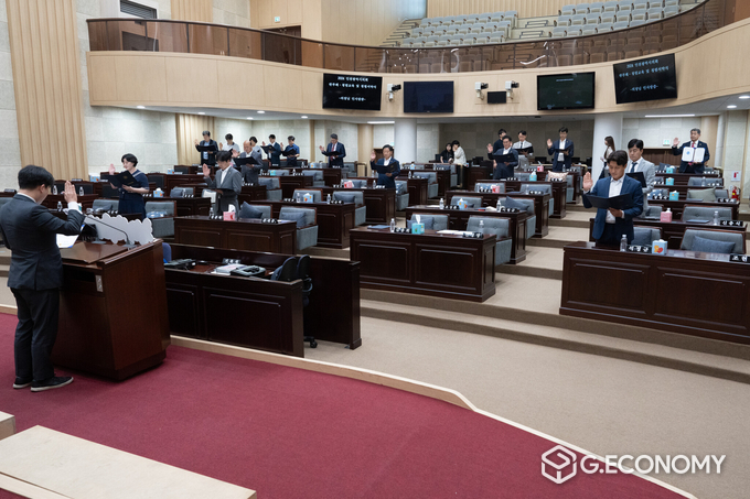 인천시의회 ‘2024년도 반부패·청렴 교육 및 청렴 서약식’