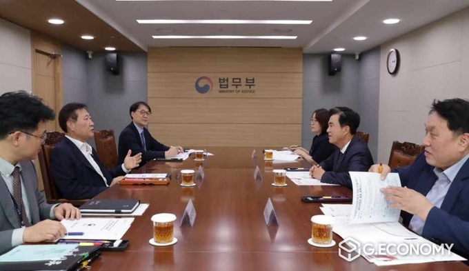 김태흠 지사, 박성재 법무부 장관과 정책 간담회