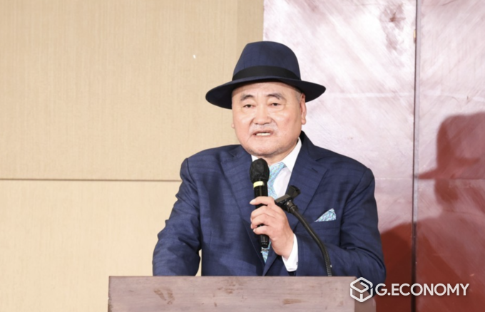 태산 배광주 회장 ‘풍운아’ 북 콘서트장에서 /뉴스아이이에스