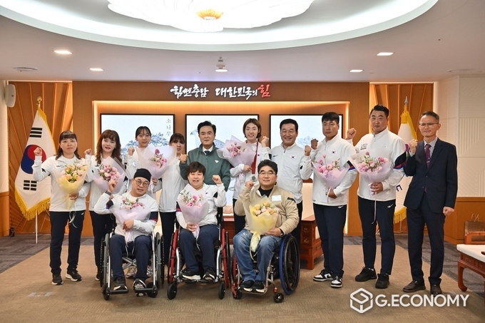 김태흠 지사, ‘2024 파리 패럴림픽 선수단’ 환담 가져