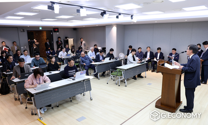 전형식 충남도 정무부지사, 23일 도청 프레스센터 기자회견