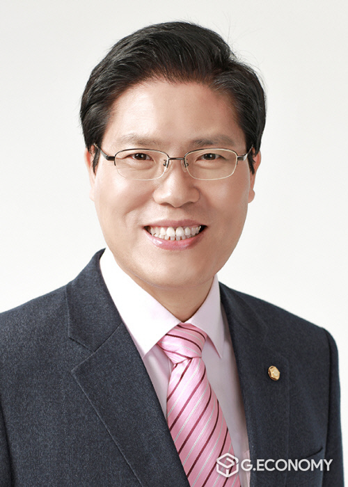 송석준 의원, 위헌법률 쌓인다… 송석준 의원