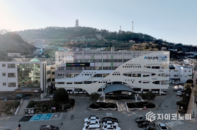 완도군, 285억 원 규모 55종 해양수산사업 사업자 모집 2월 3일까지 주소지 읍면 사무소에 신청. 완도군 제공