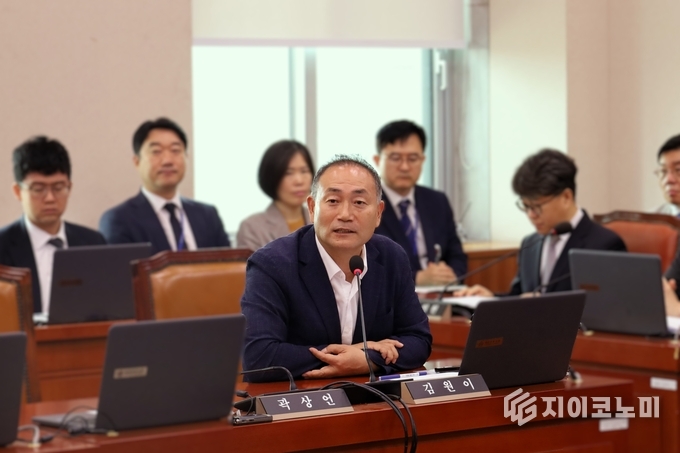 김원이 의원 질의사진