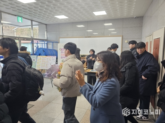 충남도, 서천고 졸업식 청년정책 설명회