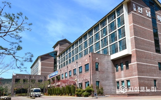 전남학숙 전경 