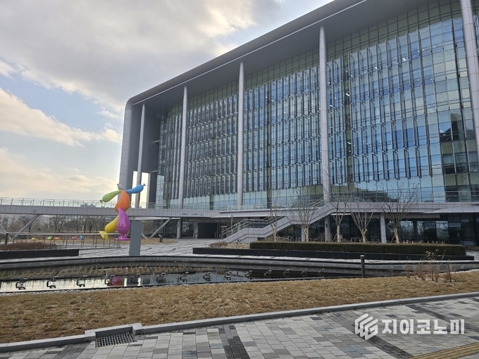 충청남도 홍성군 소재 충남도청