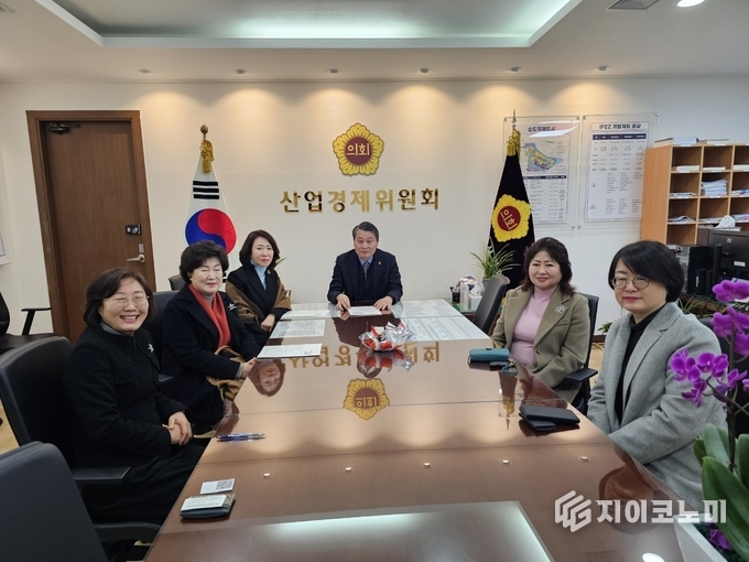인천시의회 산업경제위원회, 지역경제 활성화관련 한국여성경제인협회 인천지회와 차담회