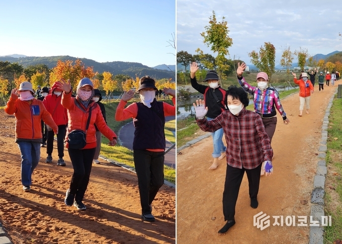 황룡강 황미르랜드에서 걷기 운동 중인 주민들. 장성군 제공