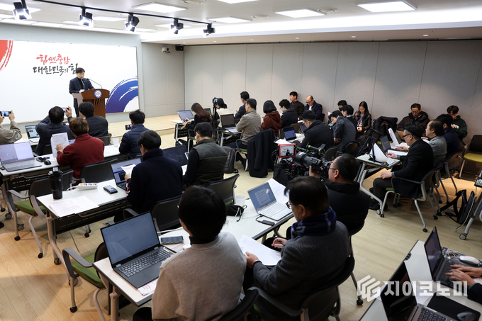 충남도 ‘힘쎈충남 풀케어 돌봄정책 버전업’