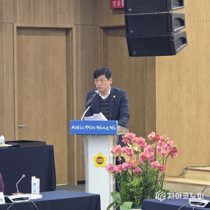 전남도의회 이현창 의원, 청년 인구 유입 위한 주택 구입자금 이자 지원 건의(이현창 의원 발언 모습) 전라남도의회 제공