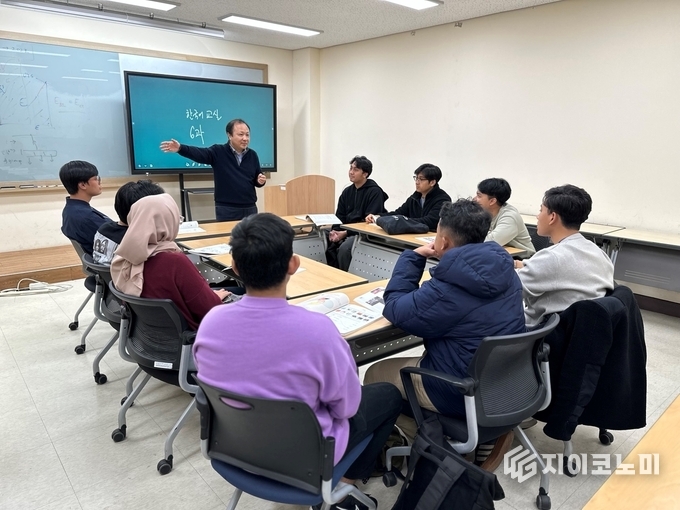 지역특화형 비자 사업-한국어 교육. 전라남도 제공