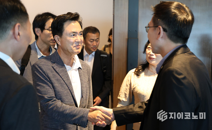 김태흠 충남도지사 싱가포르 출장, 5월 9일 마리나베리지 시찰
