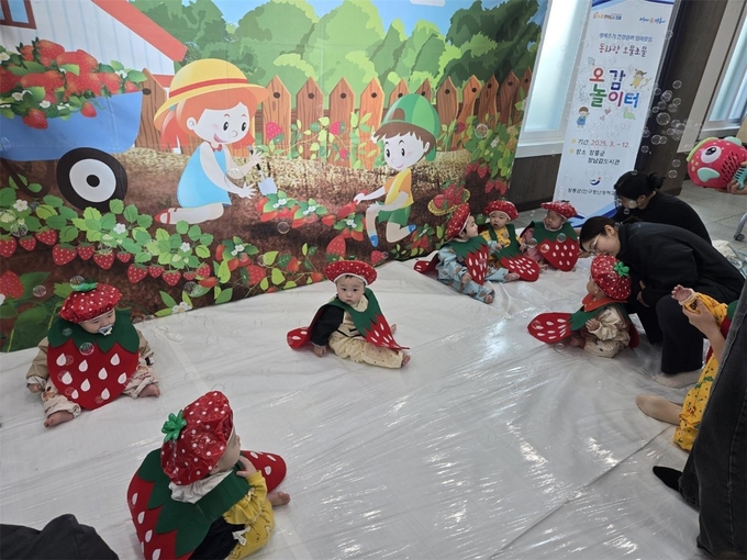 엄마와 아이 문학으로 연결된 치유의 시간 
