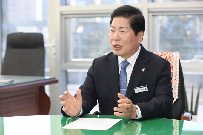공영민 고흥군수, 미래 산업과 군민 삶을 함께 키우는 성장 동력 구축. 고흥군 제공