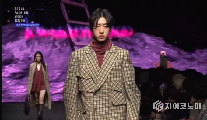 서울패션위크 2025FW (모델 서윤우)
