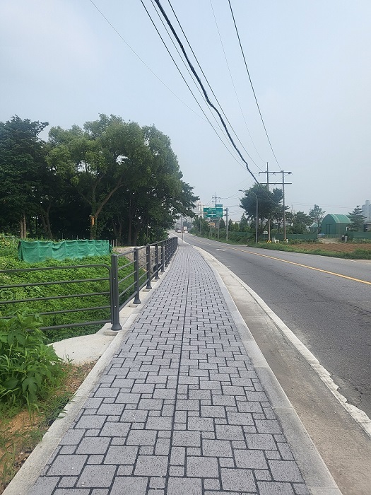 등원2리에 설치된 보도블럭 (사진=파주시)