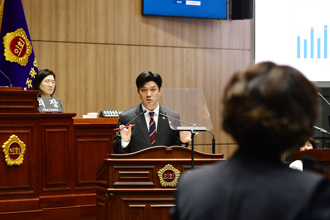 이명노 의원 시정질문. 광주광역시의회 제공