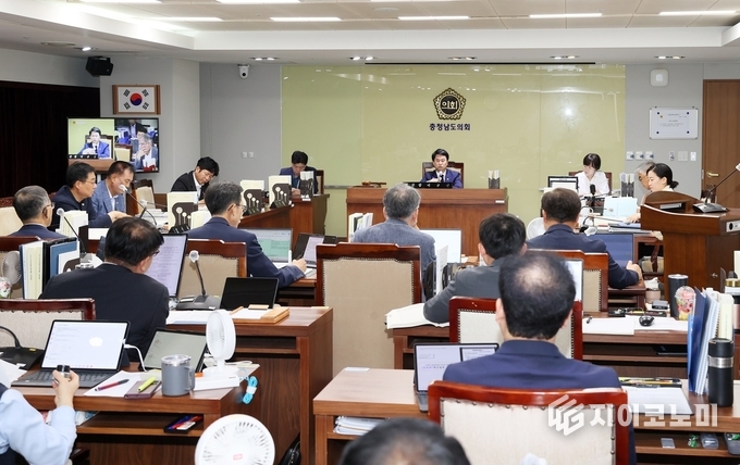 남도의회 교육위원회, 제360회 임시회 제3차 회의에서 14개 교육지원청의 2025년도 주요업무 추진 상황 청취