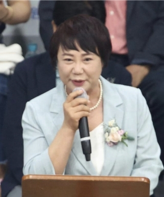 이혜숙 송파구의회 의장이 대회장에서 축사를 전하고 있다(사진= 해동검도 서울시협회 제공)
